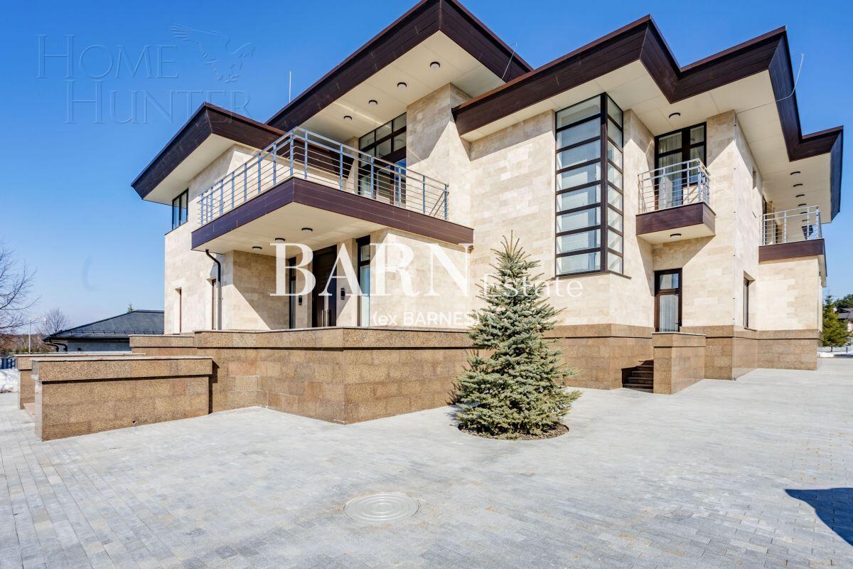 2-этажный коттедж 1 117.5 м² с отделкой