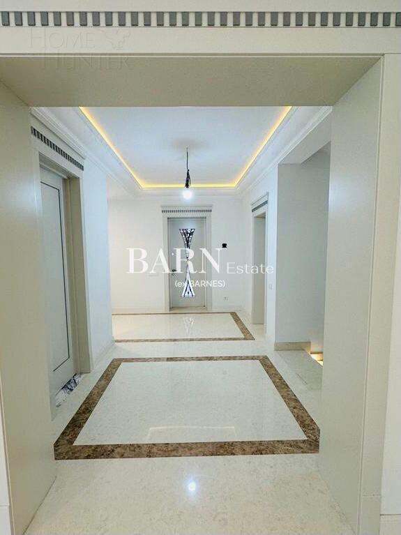 2-этажный коттедж 400 м² с отделкой