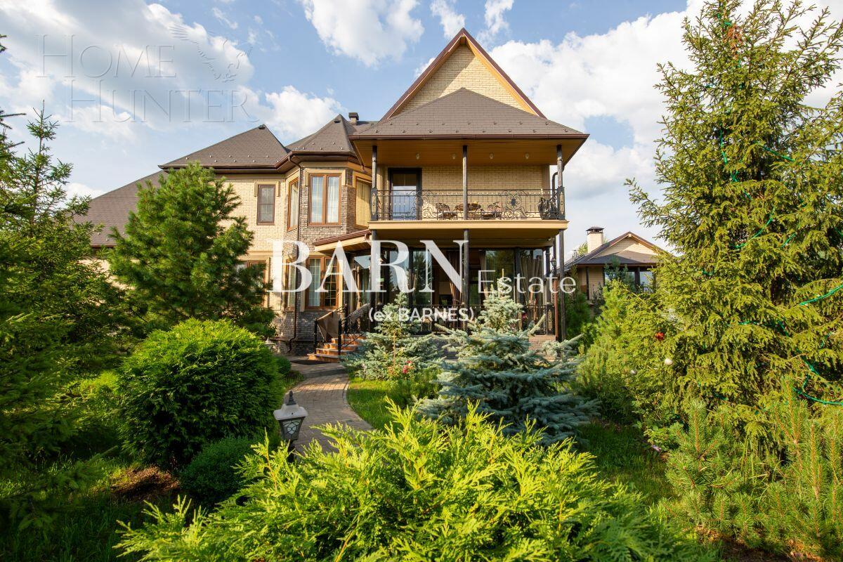 2-этажный коттедж 385 м² с отделкой
