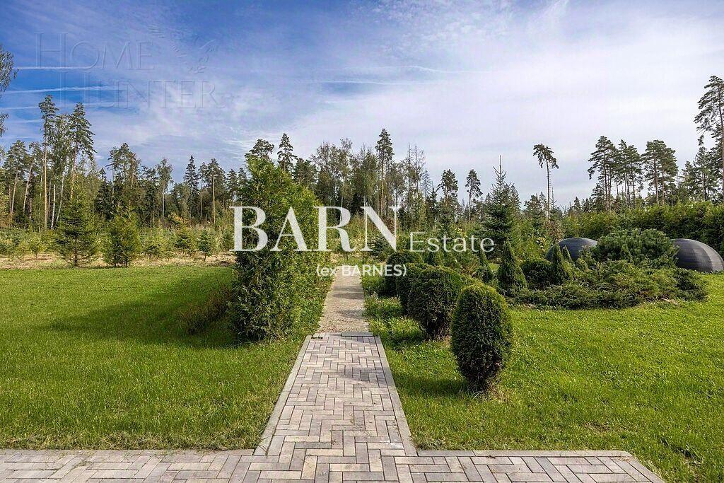2-этажный коттедж 750 м² без отделки