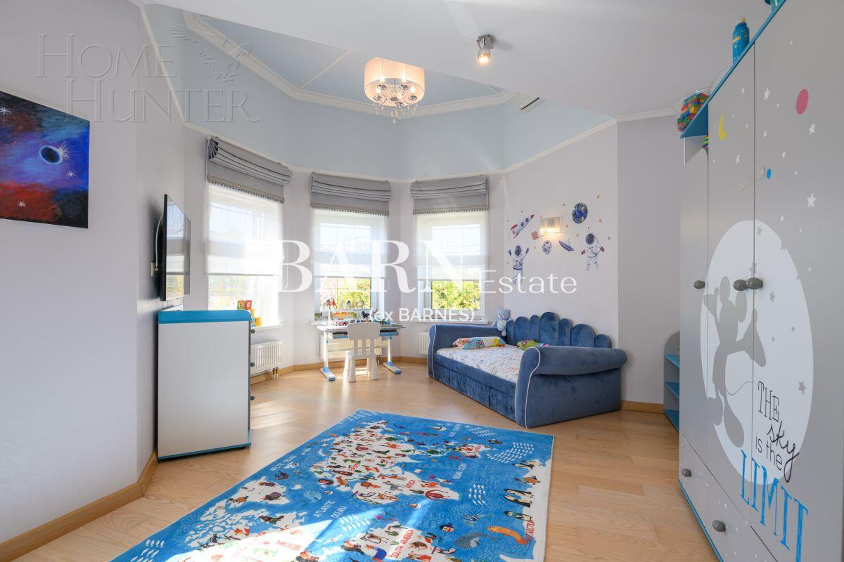 2-этажный коттедж 230 м² с отделкой