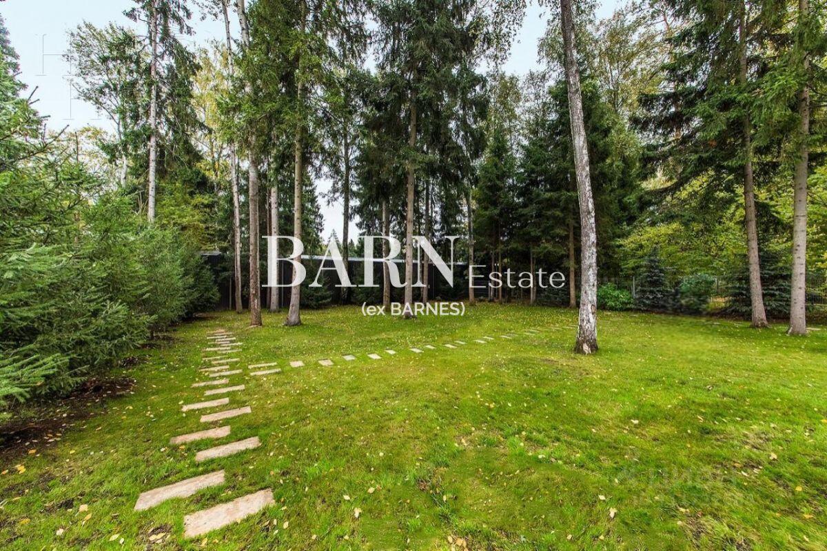2-этажный коттедж 320 м² с отделкой