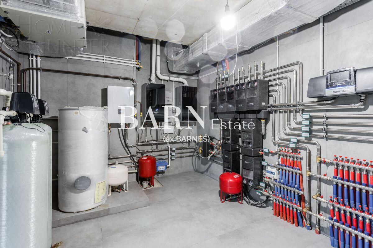 2-этажный коттедж 650 м² без отделки