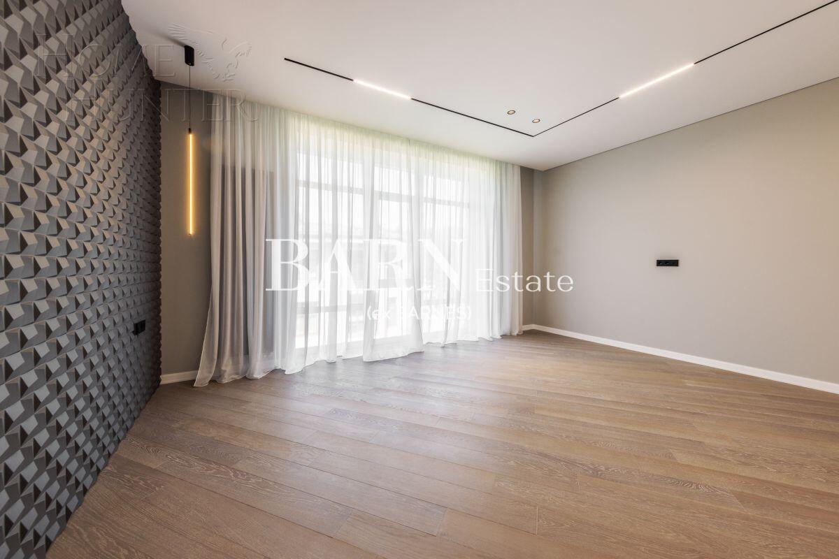 2-этажный коттедж 600 м² с отделкой