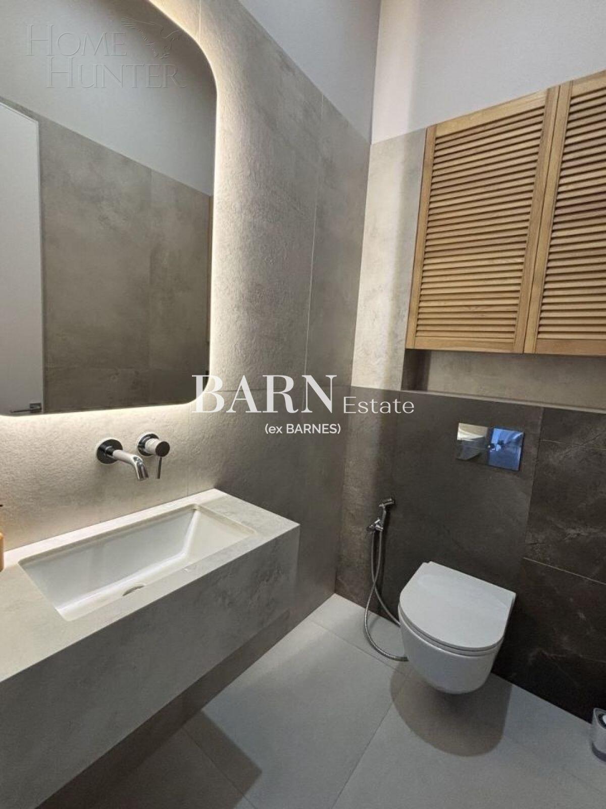 2-этажный коттедж 350 м² с отделкой