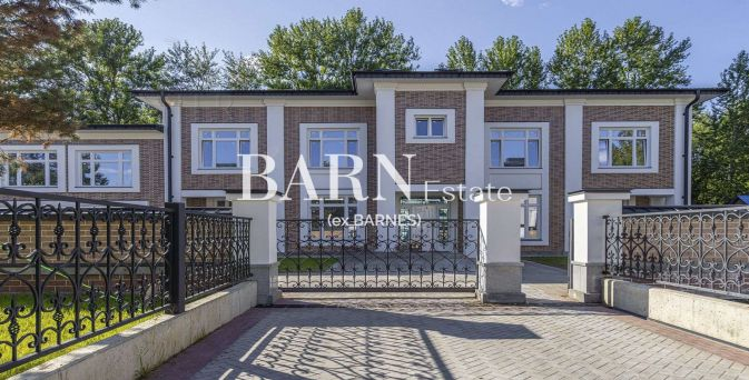 2-этажный коттедж 665 м² с отделкой