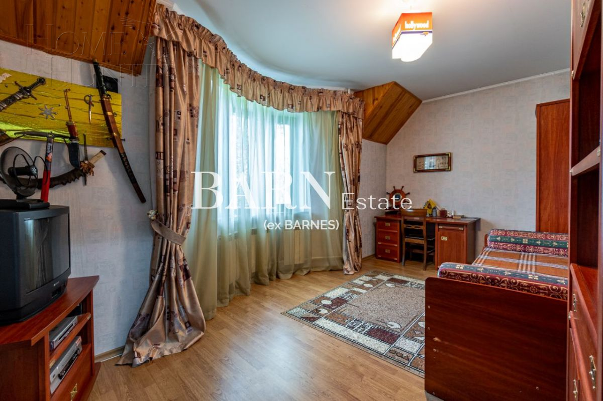 2-этажный коттедж 360 м² с отделкой