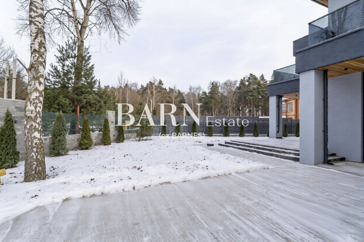 2-этажный коттедж 2 534.2 м² без отделки