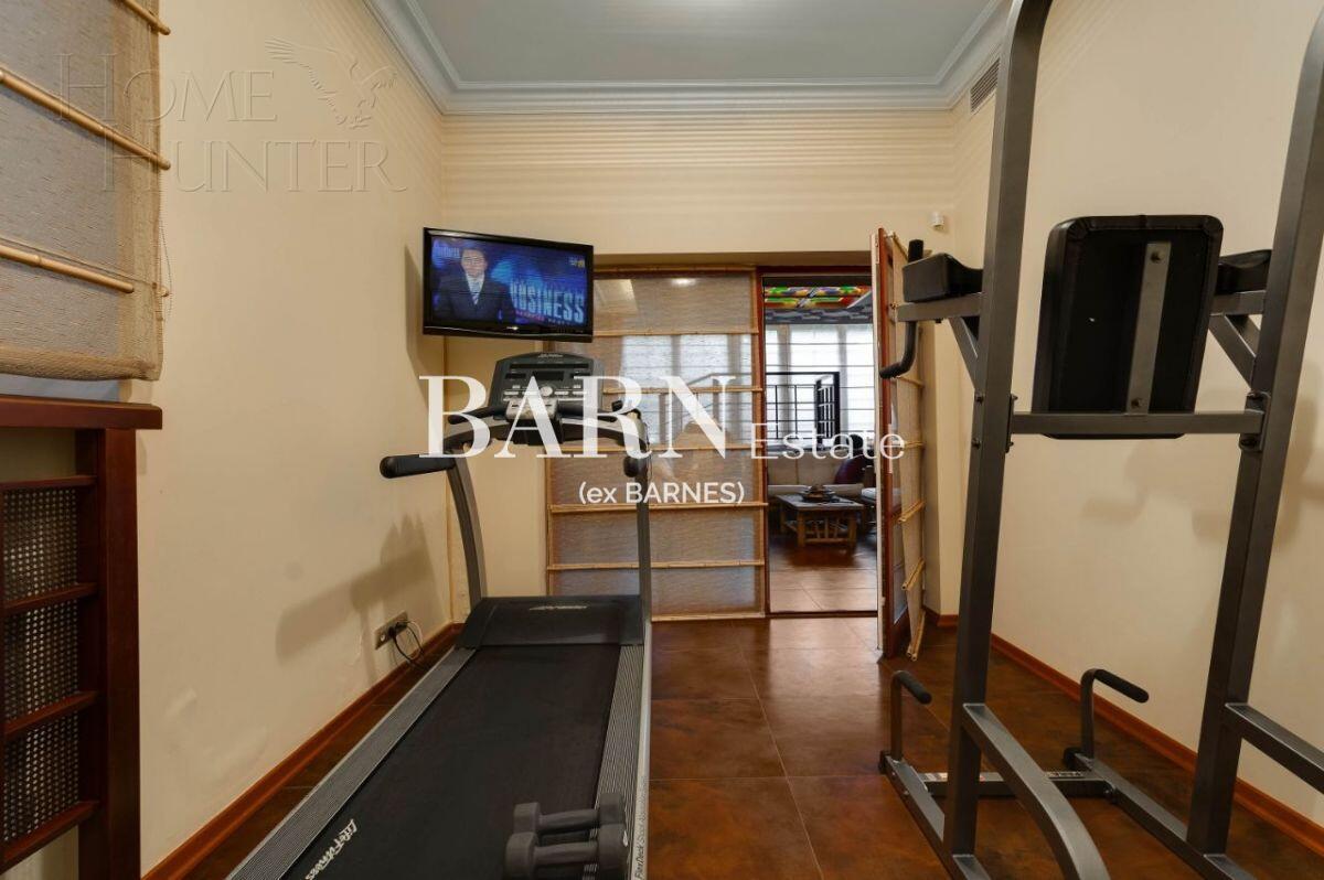 2-этажный коттедж 1 200 м² с отделкой