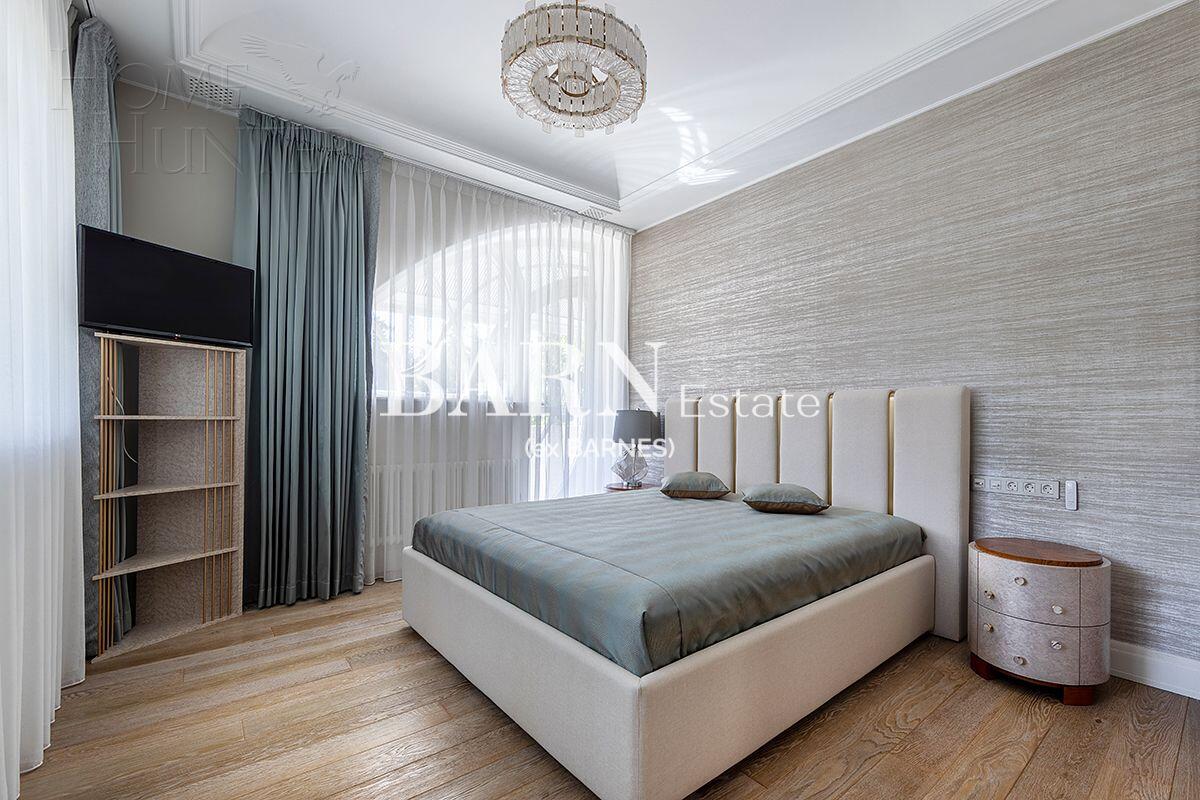 2-этажный коттедж 1 214 м² с отделкой