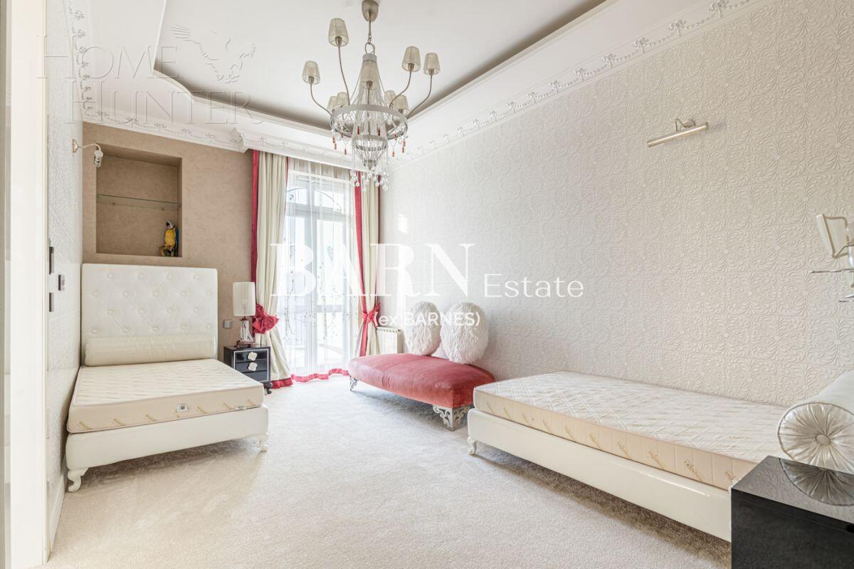 4-КОМН. КВАРТИРА С ОТДЕЛКОЙ 234 М² НА 4 ЭТАЖЕ