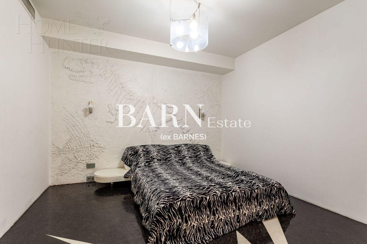3-КОМН. КВАРТИРА С ОТДЕЛКОЙ 205 М² НА 10 ЭТАЖЕ