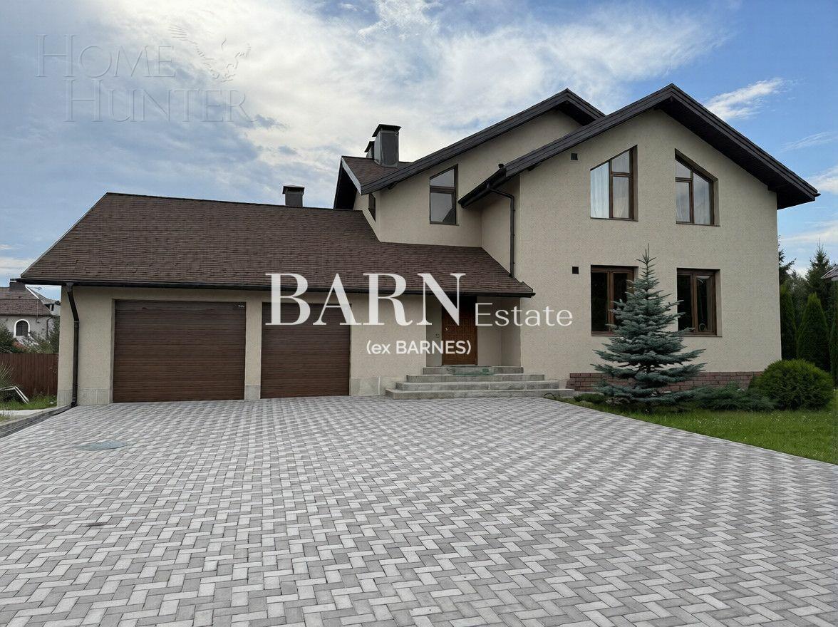 2-этажный коттедж 400 м² с отделкой