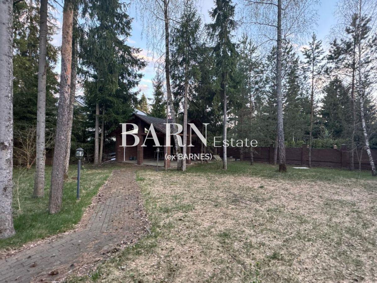 2-этажный коттедж 1 400 м² без отделки