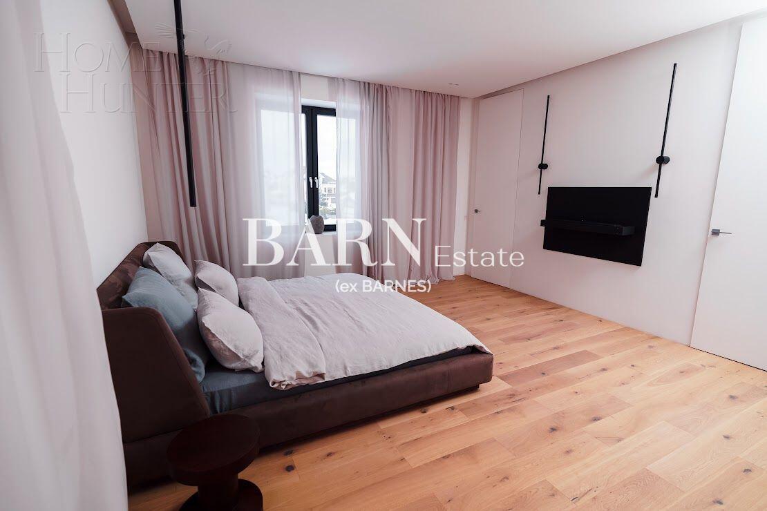 3-этажный коттедж 620 м² с отделкой