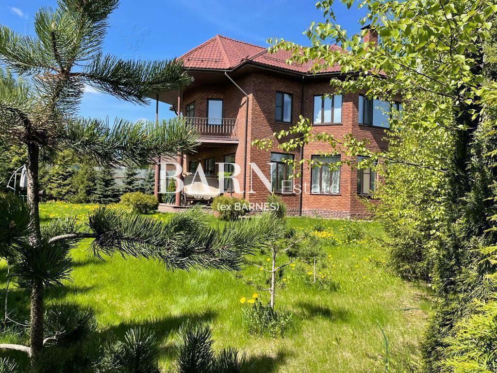 2-этажный коттедж 420 м² с отделкой