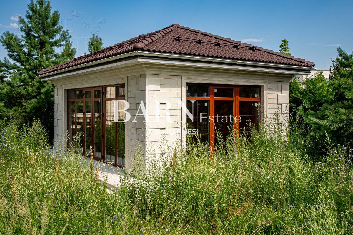 2-этажный коттедж 420 м² без отделки