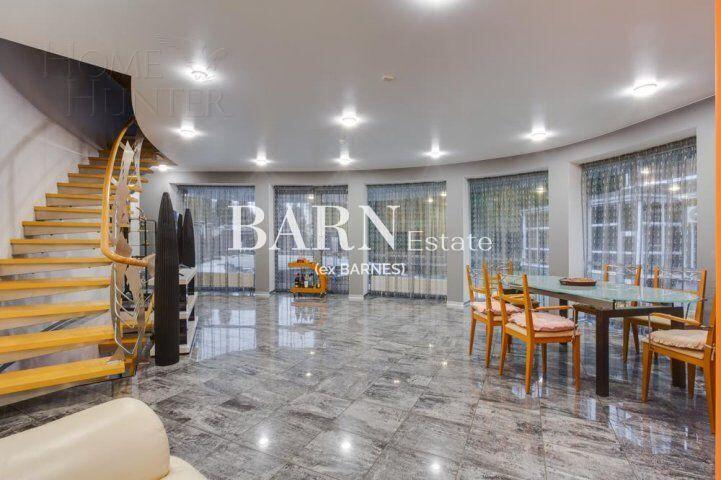 2-этажный коттедж 580 м² с отделкой
