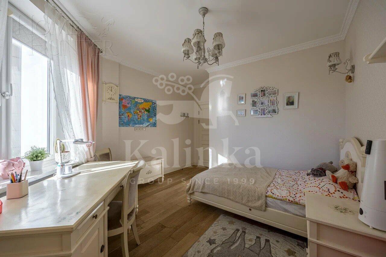 3-КОМН. КВАРТИРА С ОТДЕЛКОЙ 102 М² НА 9 ЭТАЖЕ