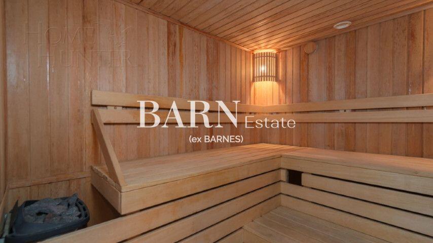 2-этажный коттедж 650 м² с отделкой