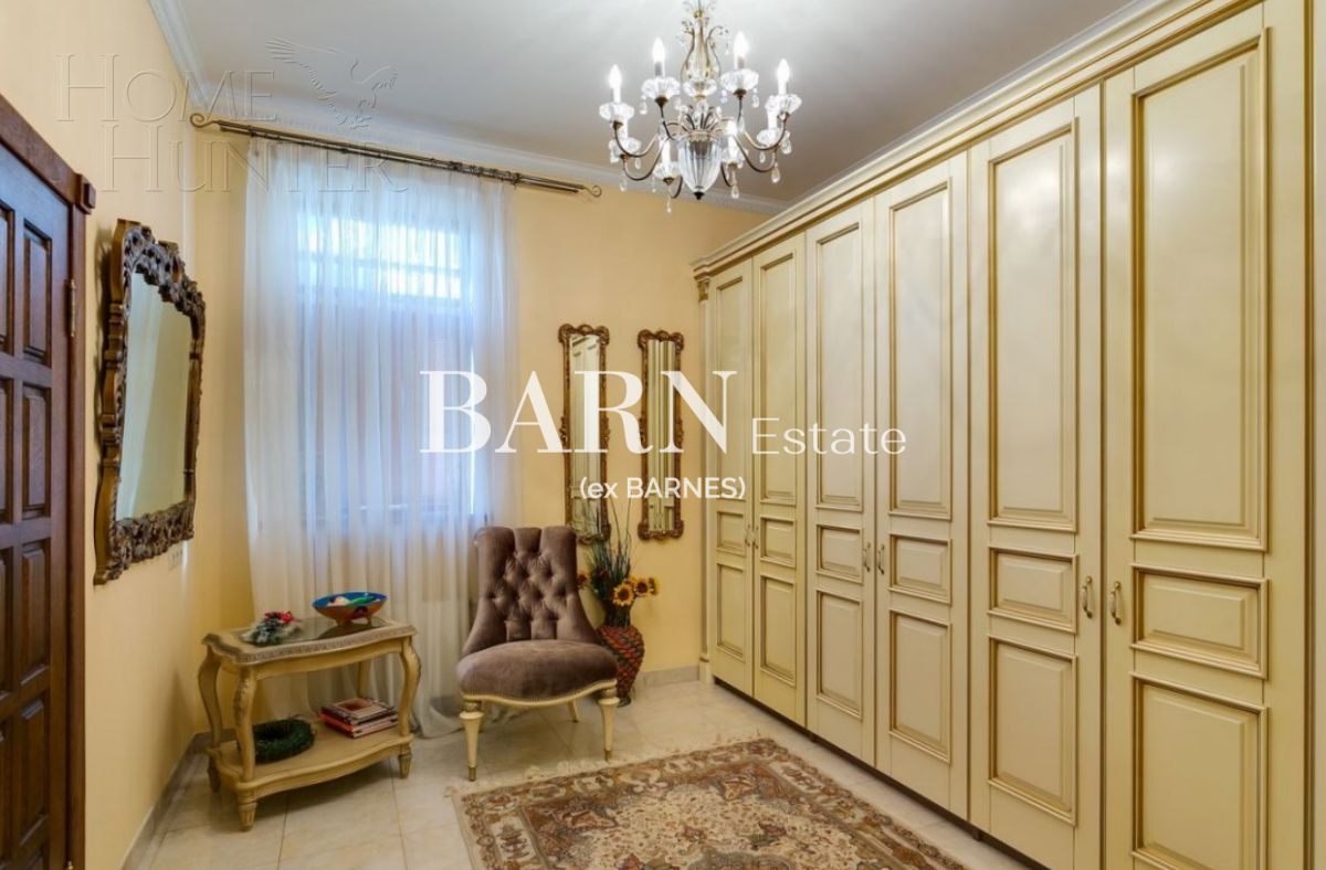 2-этажный коттедж 600 м² с отделкой
