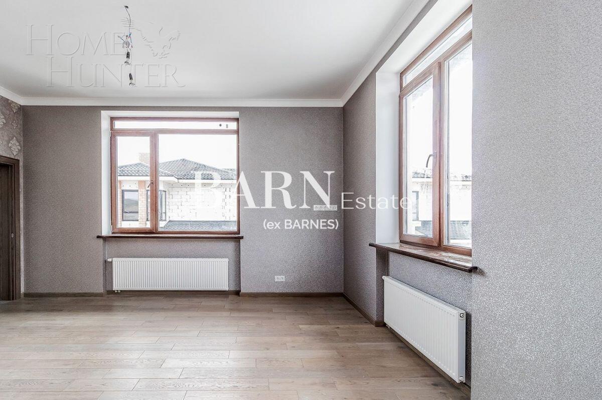 2-этажный коттедж 300 м² с отделкой