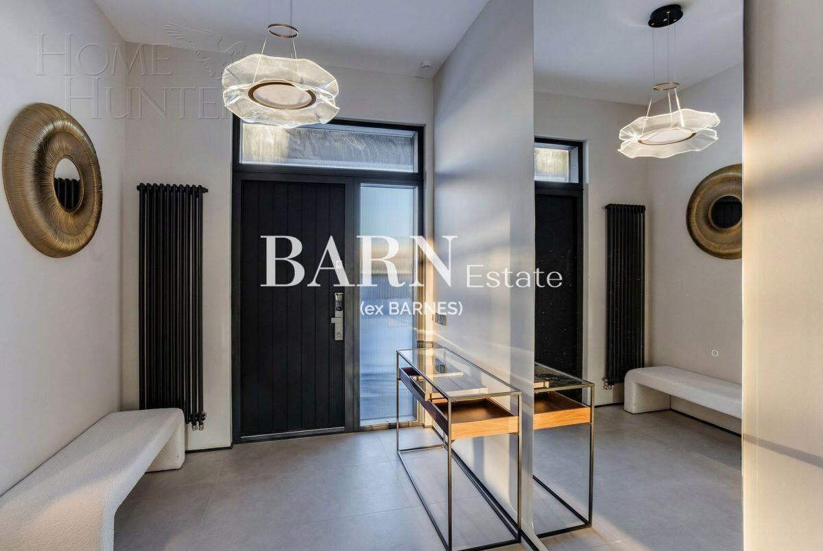 2-этажный коттедж 310 м² с отделкой