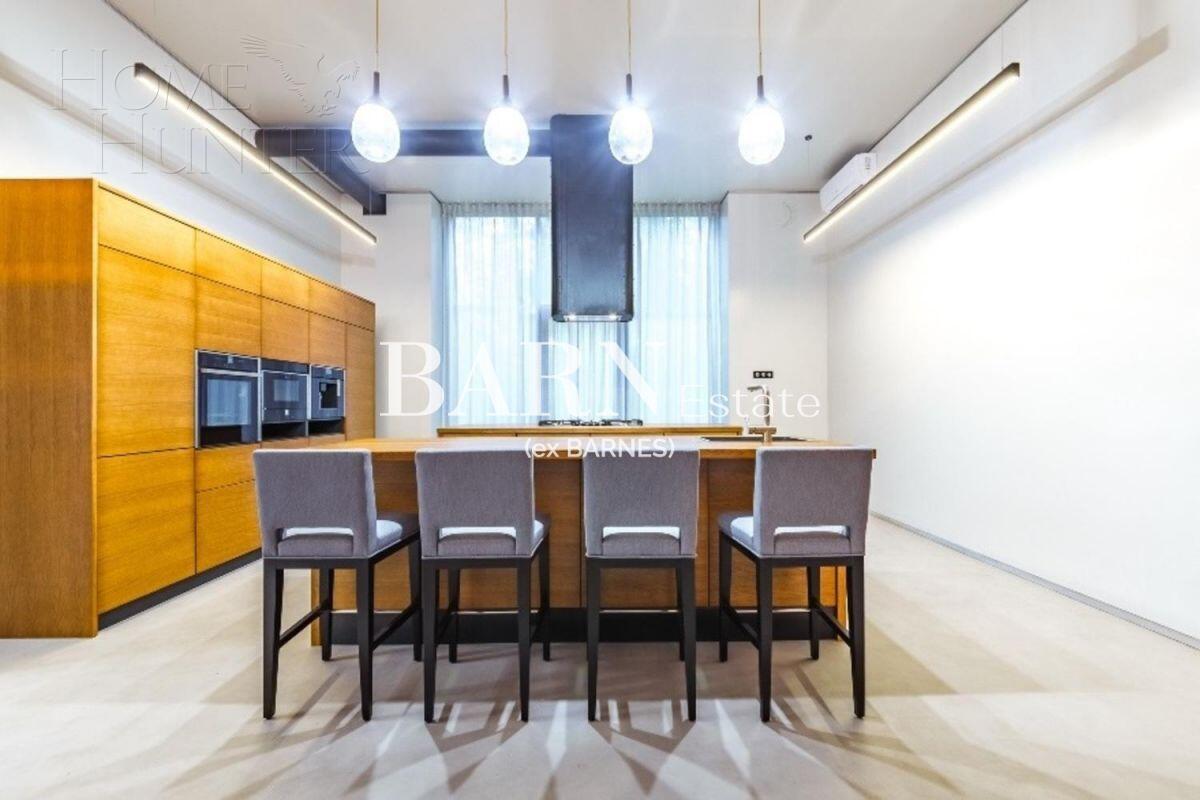 2-этажный коттедж 680 м² с отделкой