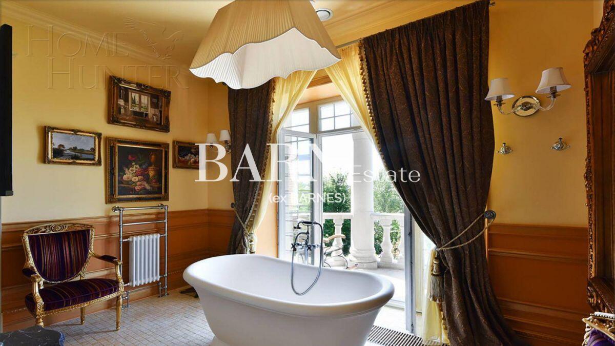 2-этажный коттедж 1 200 м² с отделкой
