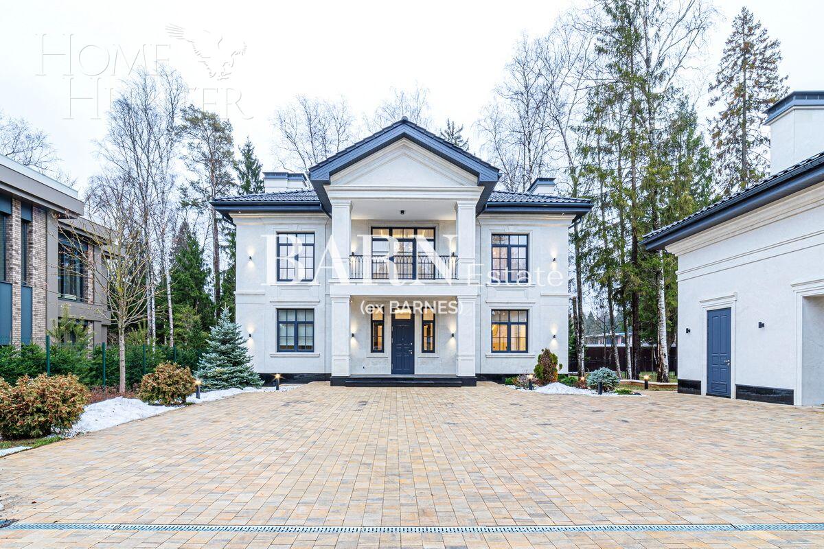 2-этажный коттедж 462 м² с отделкой