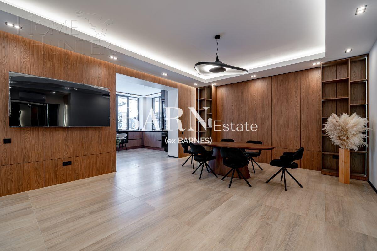 2-этажный коттедж 340 м² с отделкой