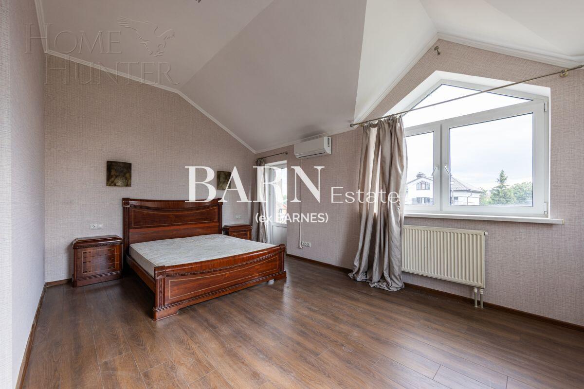 2-этажный коттедж 320 м² с отделкой