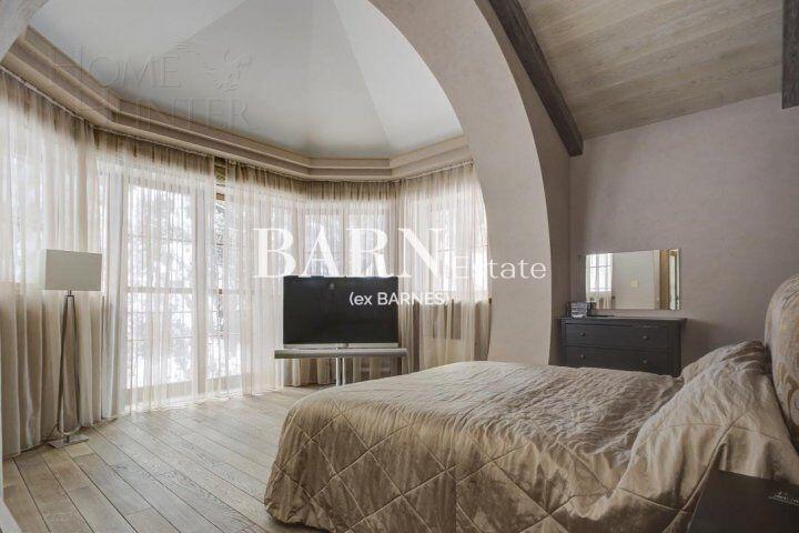 2-этажный коттедж 600 м² с отделкой