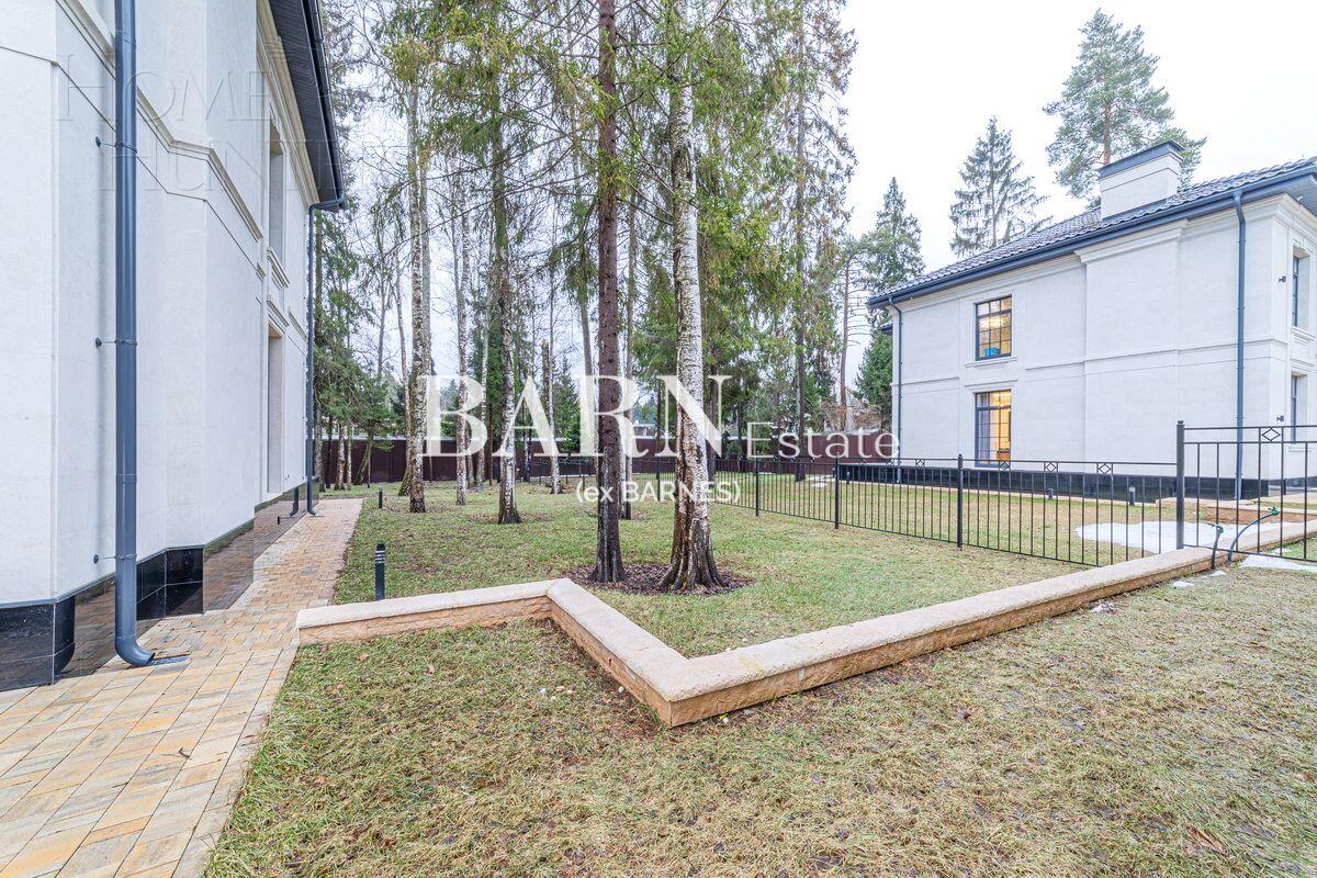 2-этажный коттедж 462 м² с отделкой