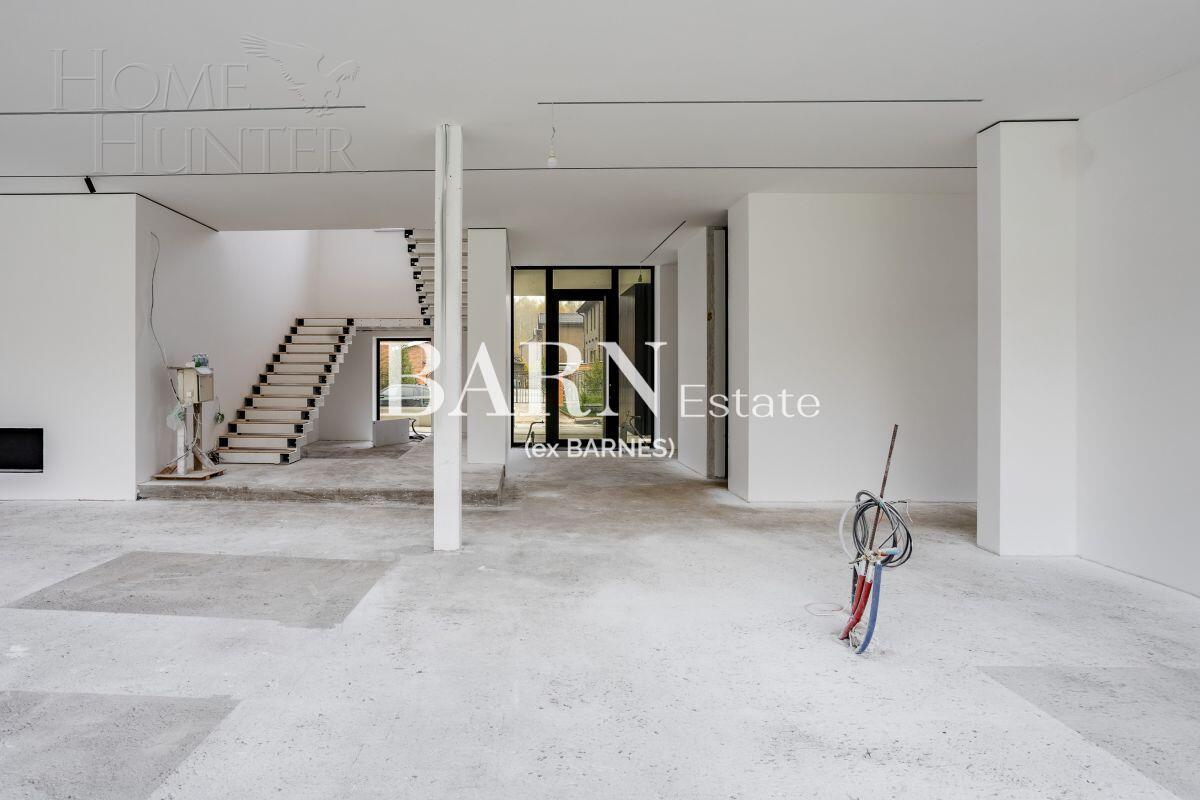 2-этажный коттедж 650 м² без отделки