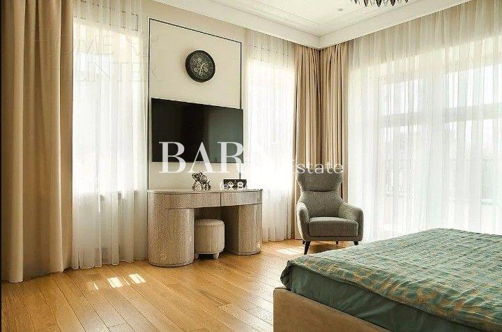 2-этажный коттедж 1 200 м² с отделкой