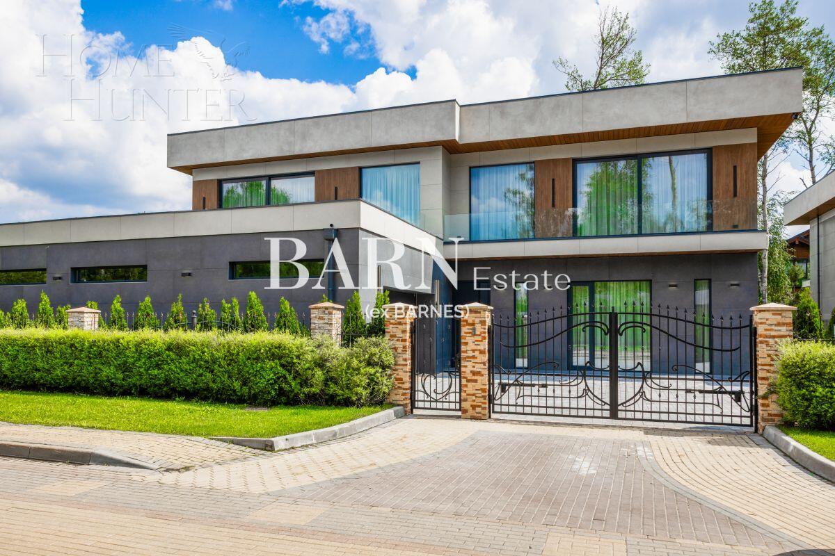2-этажный коттедж 507.3 м² с отделкой