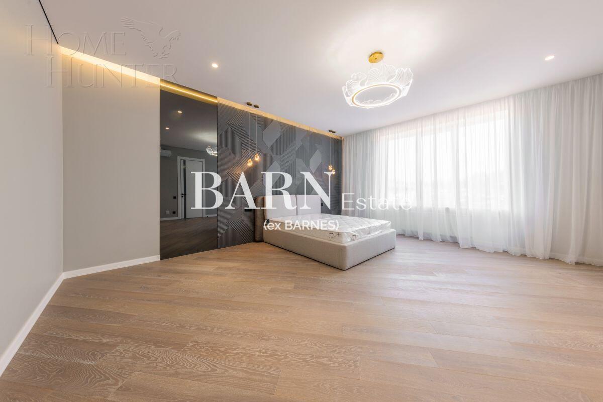2-этажный коттедж 600 м² с отделкой