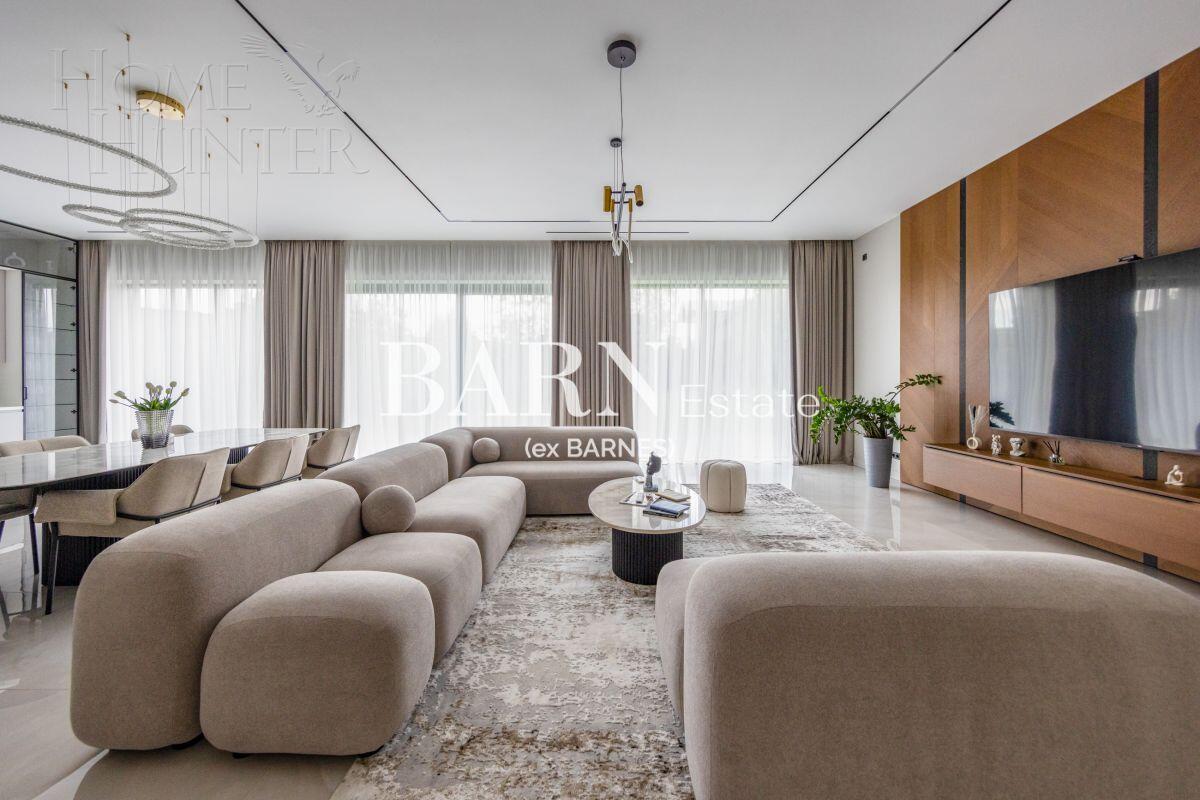 2-этажный коттедж 507.3 м² с отделкой
