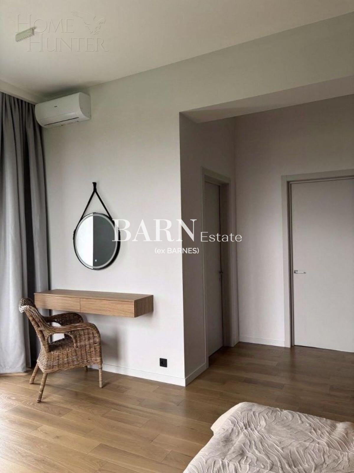 2-этажный коттедж 350 м² с отделкой