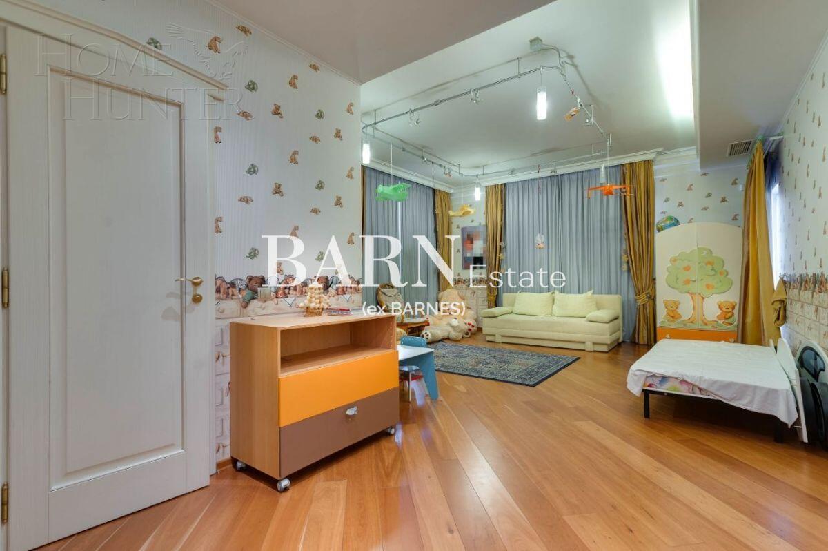 2-этажный коттедж 1 200 м² с отделкой