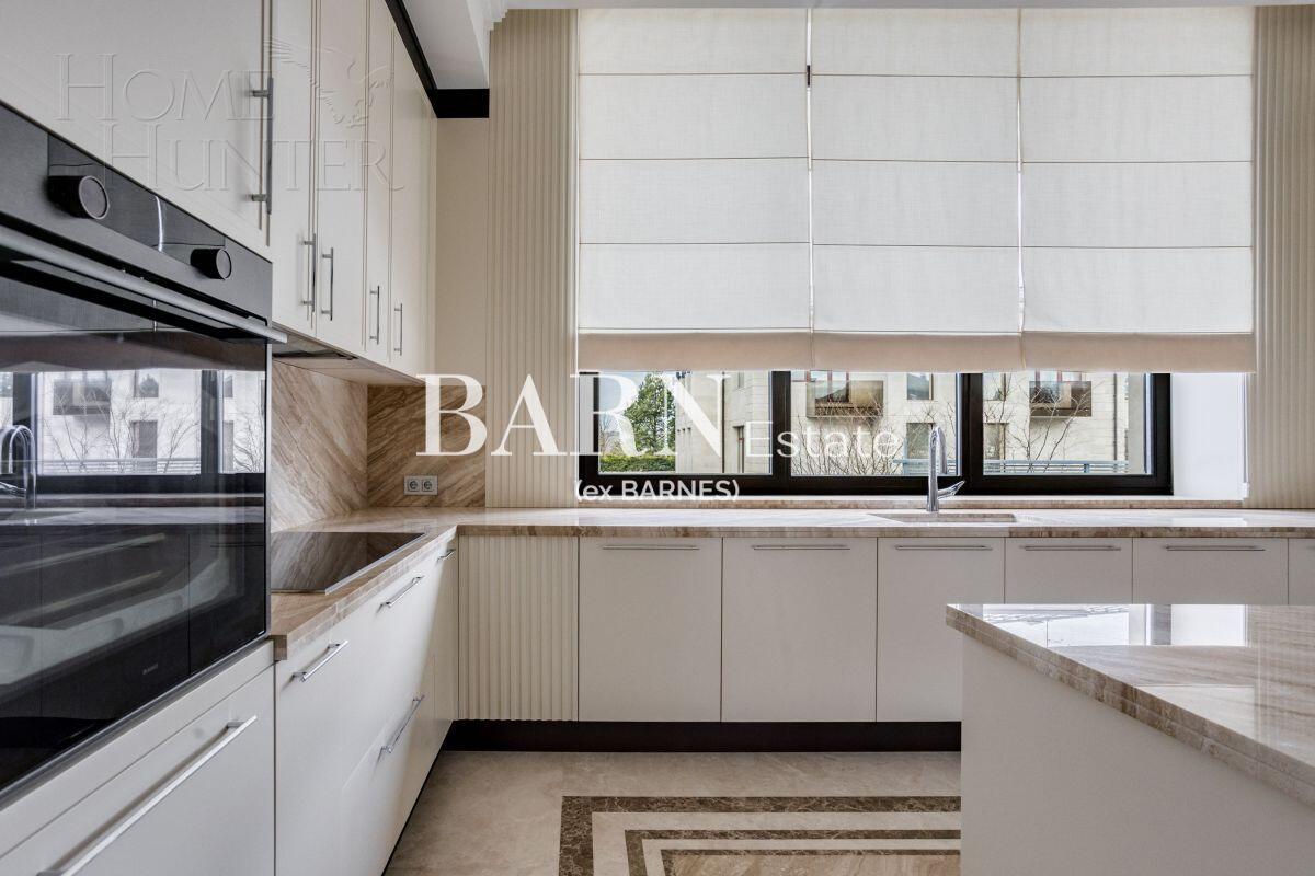 2-этажный коттедж 1 117.5 м² с отделкой