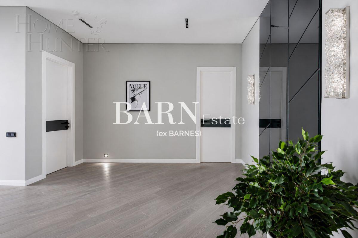 2-этажный коттедж 440 м² с отделкой