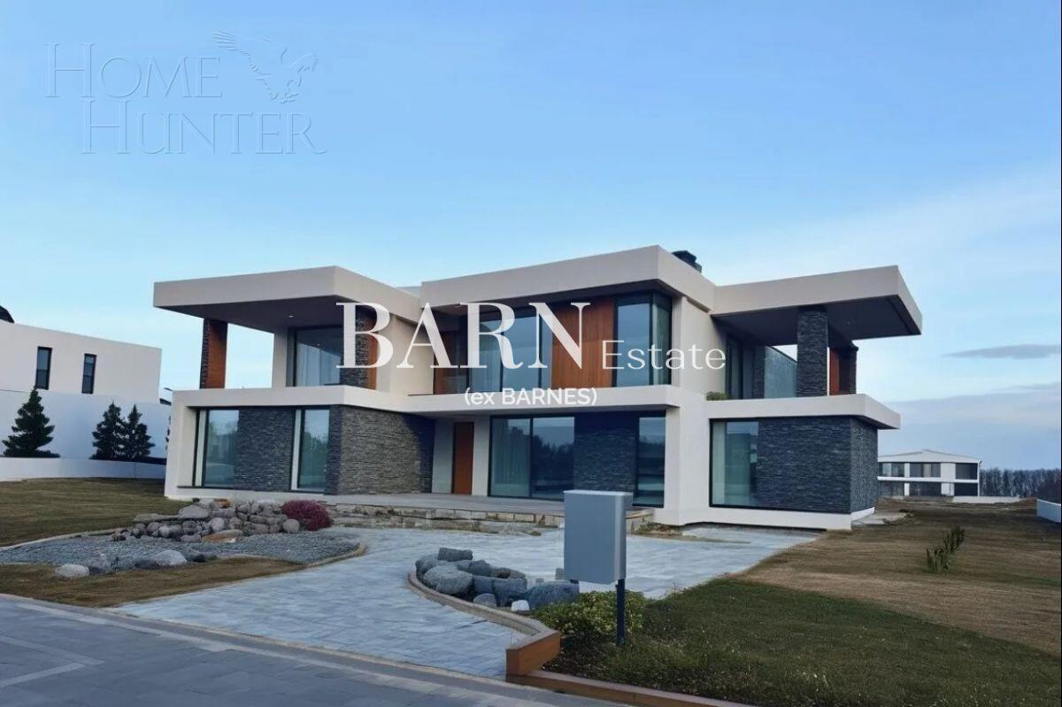 2-этажный коттедж 750 м² без отделки