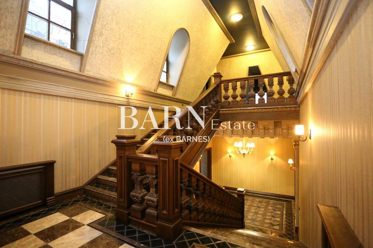 2-этажный коттедж 2 164 м² с отделкой