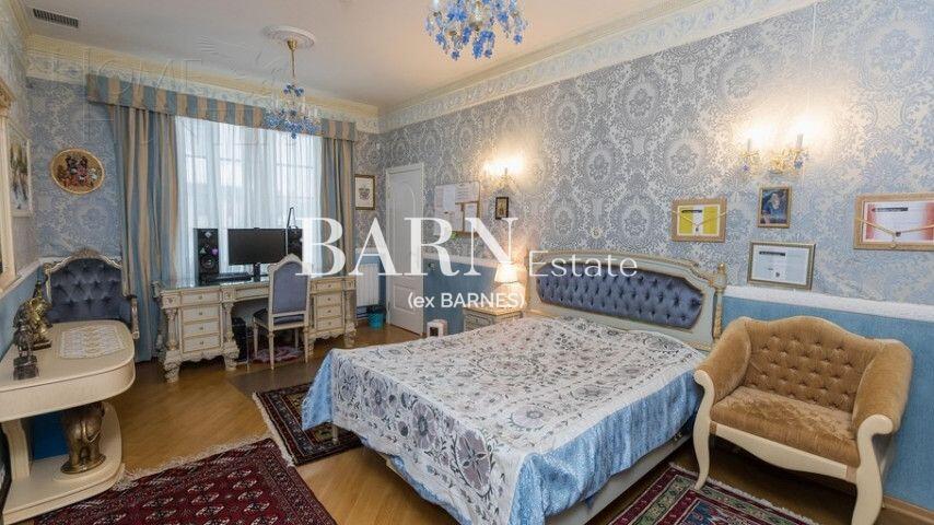 2-этажный коттедж 800 м² с отделкой