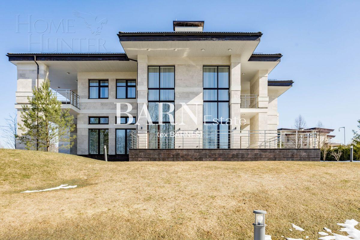 2-этажный коттедж 1 015.19 м² с отделкой
