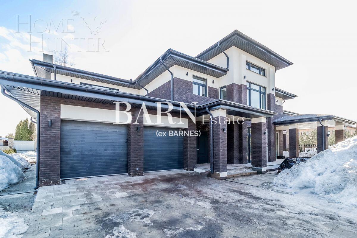 2-этажный коттедж 540.5 м² с отделкой