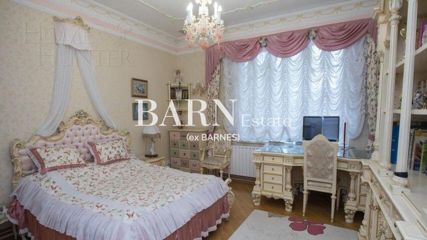 2-этажный коттедж 800 м² с отделкой