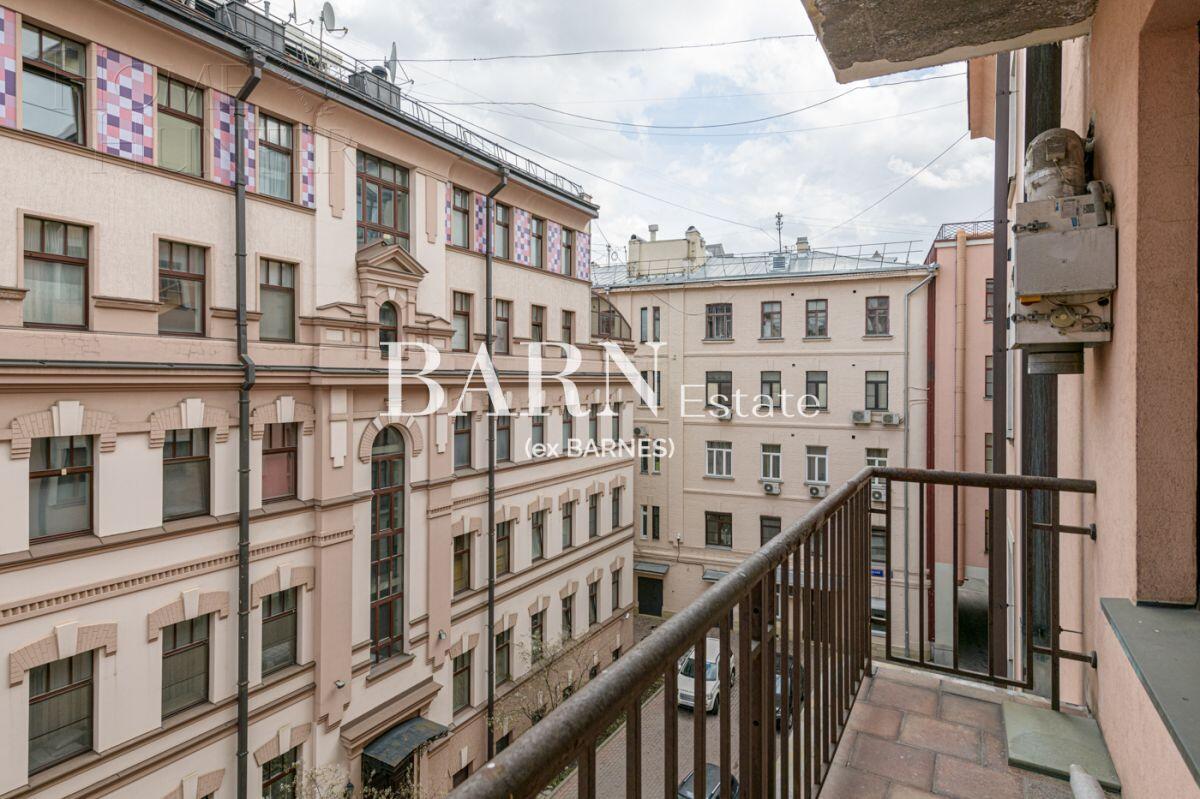 5-КОМН. КВАРТИРА С ОТДЕЛКОЙ 187.8 М² НА 4 ЭТАЖЕ